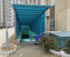 钢结构车库...